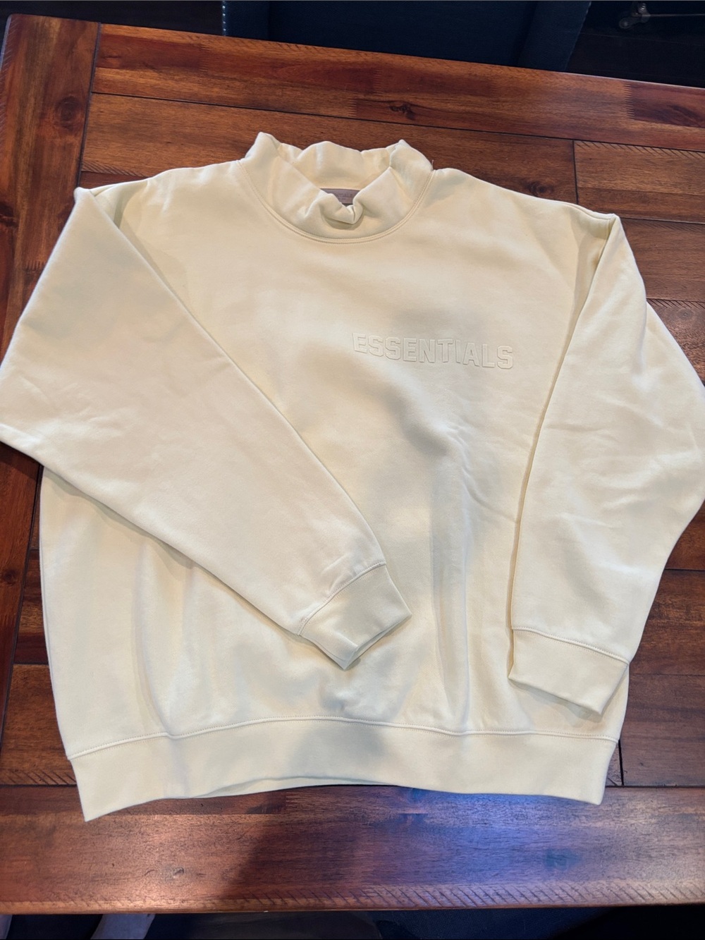 ESSENTIALS Men's Butter Yellow Mock-neck Sweatshirt NEW size L